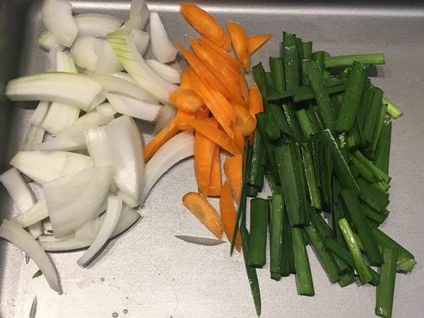パッタイ風焼きそばに入れる野菜類