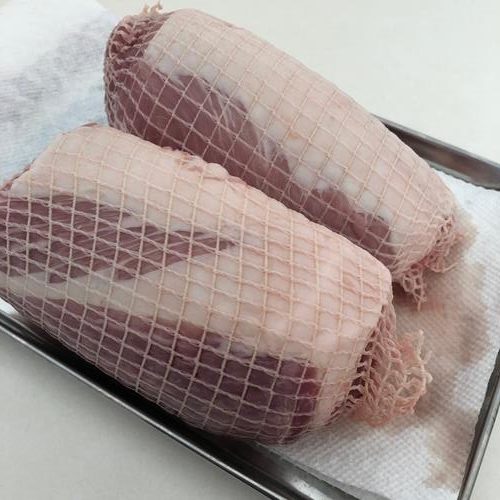 解凍した業務スーパーのチャーシュー用豚肉