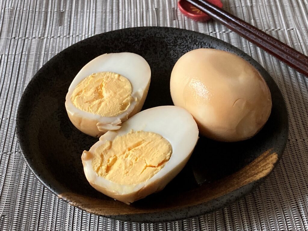 業務スーパーの鶏照り焼きの素で作った照り焼き風味の味付け卵