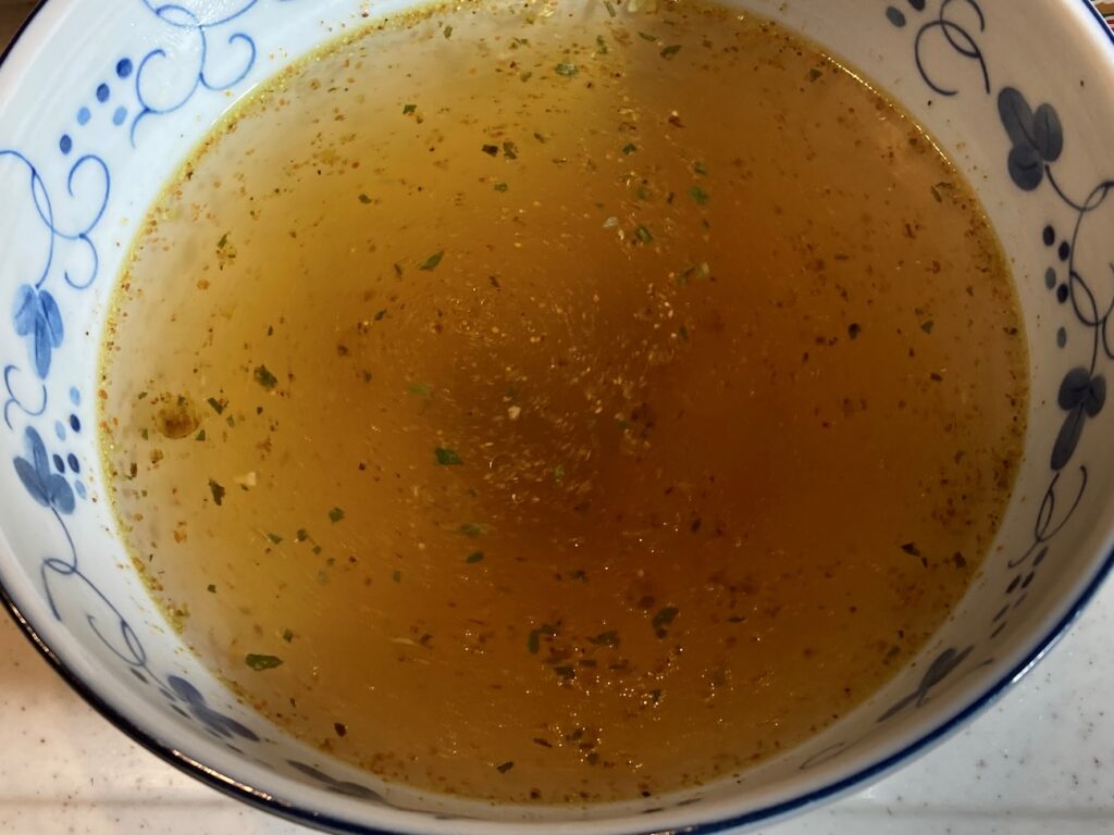 沸かしたお湯で別に作ったスープ