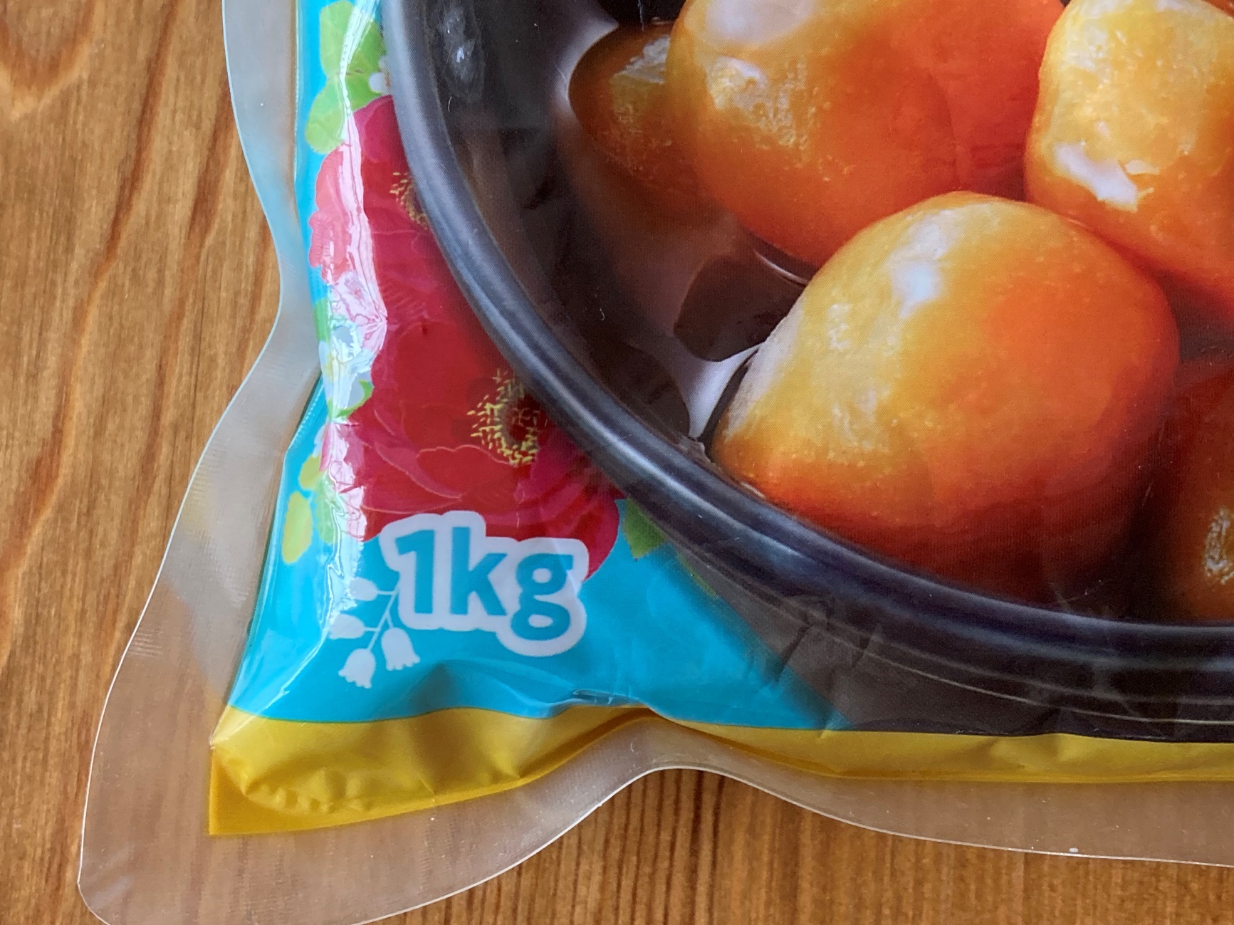 業務スーパーの芋圓蒟蒻QQ球の内容量1kgの表記