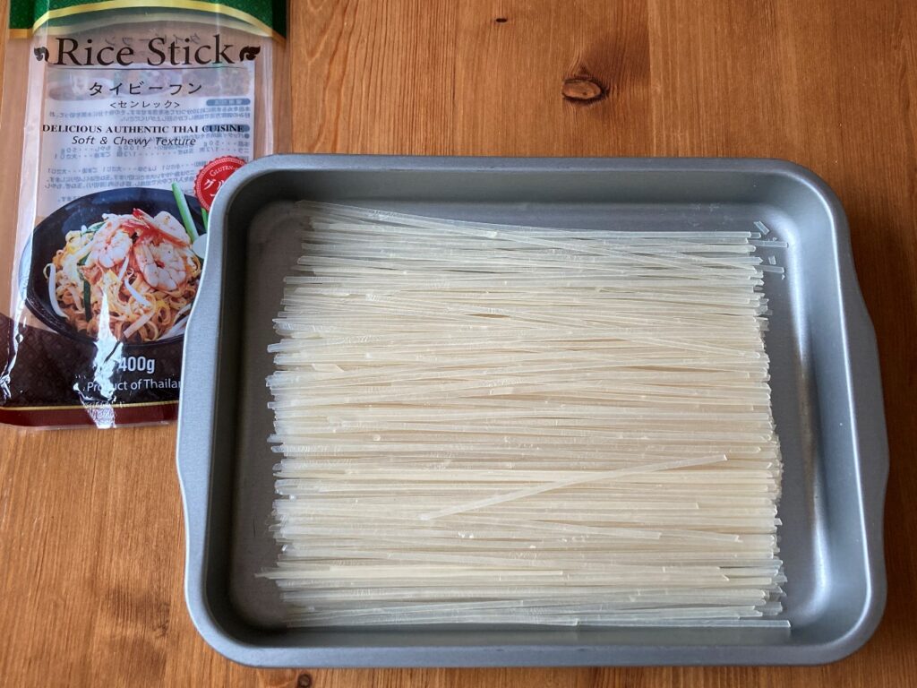 業務スーパーのタイビーフン(センレッグ)は歯ごたえが楽しい乾麺♪ | 業スーおすすめブログ