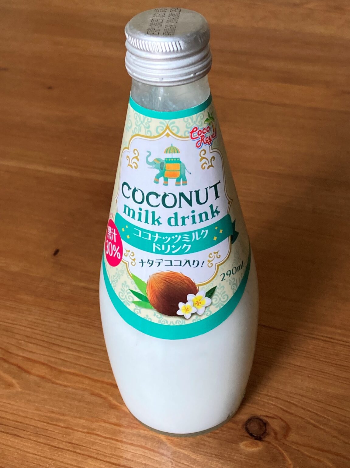 業務スーパーのココナッツミルクドリンクはまろやかな甘さ!ナタデココ入りで食感も楽しい♪ | 業スーおすすめブログ