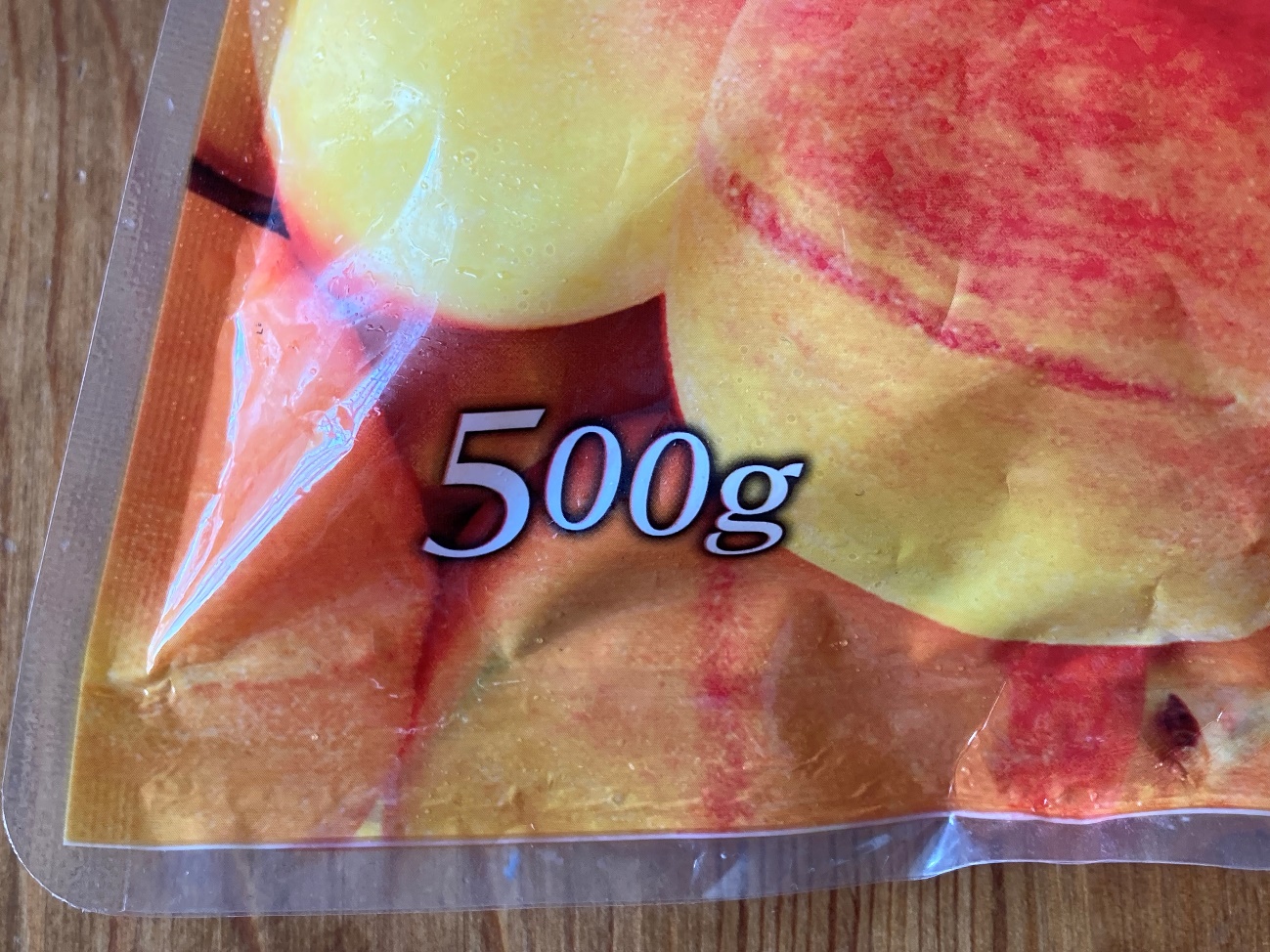 業務スーパーの黄桃ダイスカットの内容量500gの表記