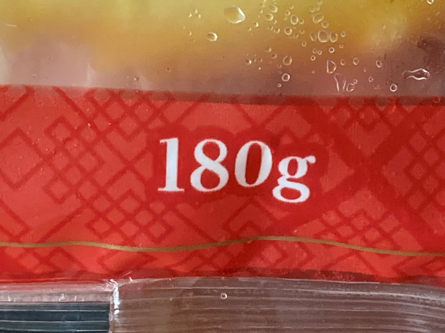 業務スーパーのマーラーカオ（ふわもち蒸しパン）の内容量180gの表記